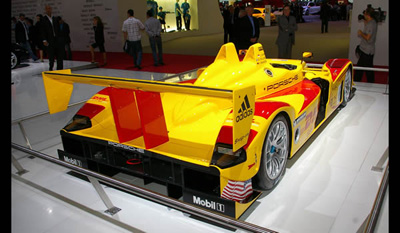 Porsche RS Spyder LMP2 racing car 2005 2010 2